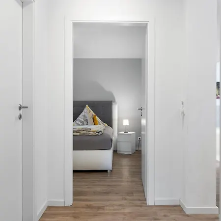 アパート Direkt An Der Ostsee - Helma ツィロー